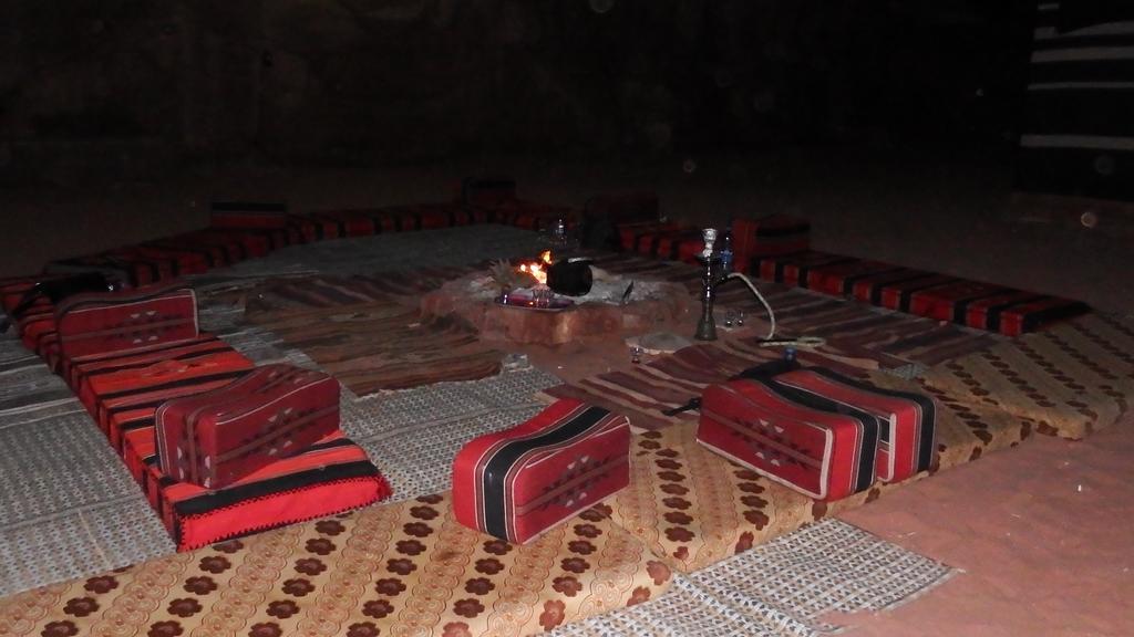 Hotel Salem Camp Wadi Rum Exterior foto